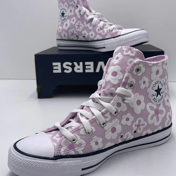 Converse WMNS A08118F
CTAS HI
STARDUST LILAC/GRAPE FIZZ.Sneakers Chuck Taylor Al - Picture 14 of 16